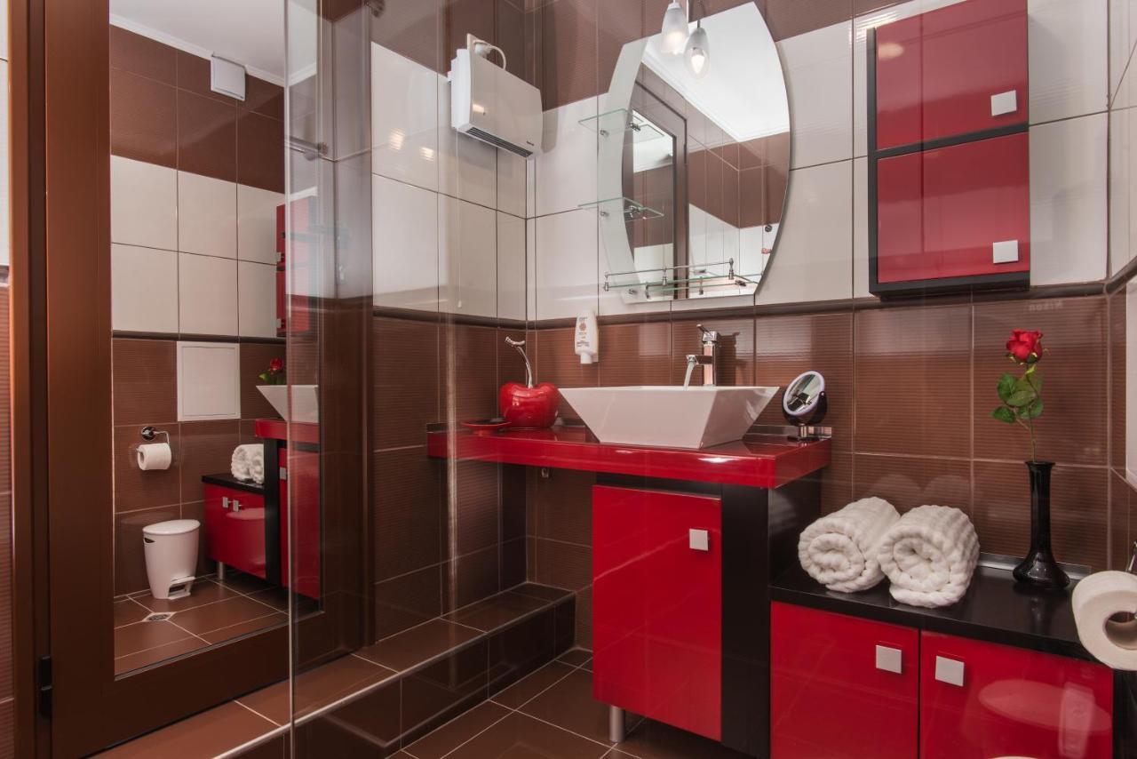 Hotel Villa Magus Kladnitsa エクステリア 写真